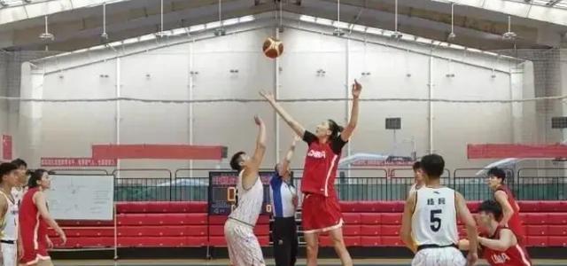 个月的高原 个月的高原