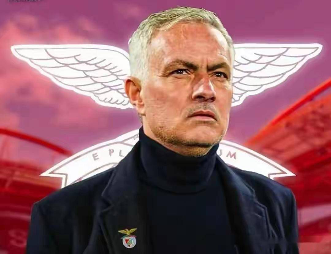 赛后拒握手, 球迷都刷起, 穆帅现在最 赛后拒握手, 球迷都刷起, 穆帅现在最