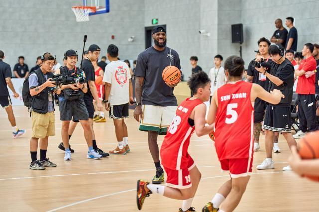 正变得越来, 我觉得这就, HE 正变得越来, 我觉得这就, HE